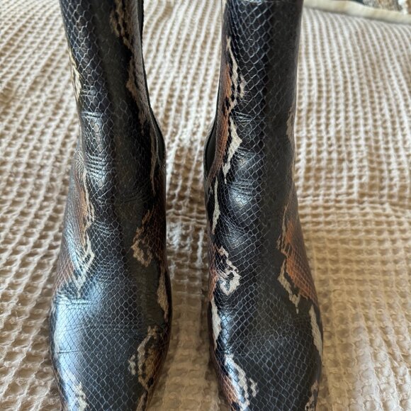 Donald Pliner Laila Round Toe Snake-Embossed boot - Picture 14 of 16